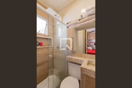 Banheiro da Suíte de apartamento à venda com 3 quartos, 65m² em Jardim Cocaia, Guarulhos