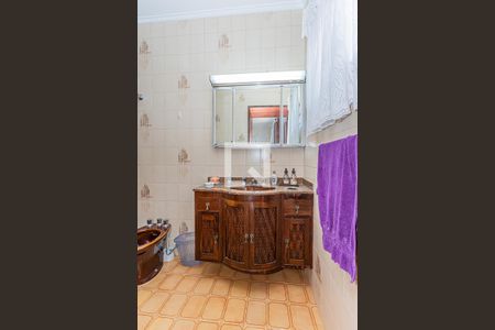 Casa à venda com 197m², 3 quartos e 4 vagasBanheiro suite