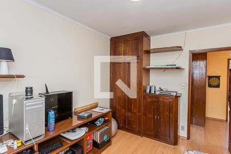 Casa à venda com 197m², 3 quartos e 4 vagasQuarto 2