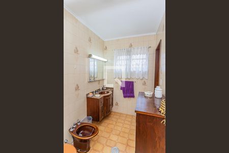 Casa à venda com 197m², 3 quartos e 4 vagasBanheiro suite