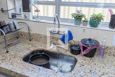 Casa à venda com 197m², 3 quartos e 4 vagasCozinha e copa