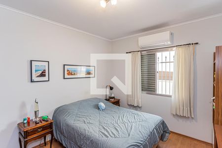 Casa à venda com 197m², 3 quartos e 4 vagasQuarto 1