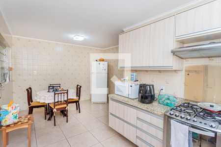 Casa à venda com 197m², 3 quartos e 4 vagasCozinha e copa