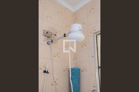 Casa à venda com 197m², 3 quartos e 4 vagasBanheiro de serviço