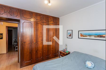 Casa à venda com 197m², 3 quartos e 4 vagasQuarto 1