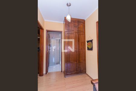 Casa à venda com 197m², 3 quartos e 4 vagasHall dos quartos