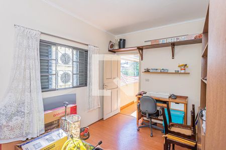 Casa à venda com 197m², 3 quartos e 4 vagasQuarto de Serviço