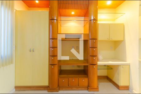 Apartamento para alugar com 77m², 2 quartos e 1 vaga Apartamento para alugar com 77m², 2 quartos e 1 vagaQuarto 1