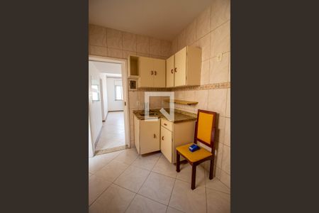 Apartamento para alugar com 77m², 3 quartos e sem vaga Apartamento para alugar com 77m², 3 quartos e sem vagaCozinha