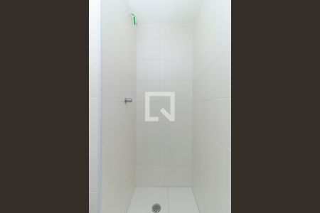 Apartamento à venda com 32m², 2 quartos e 1 vaga Apartamento à venda com 32m², 2 quartos e 1 vagaBanheiro