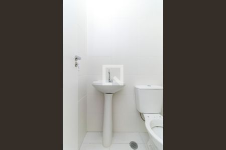 Apartamento à venda com 32m², 2 quartos e 1 vaga Apartamento à venda com 32m², 2 quartos e 1 vagaBanheiro