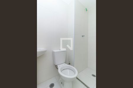 Apartamento à venda com 32m², 2 quartos e 1 vaga Apartamento à venda com 32m², 2 quartos e 1 vagaBanheiro