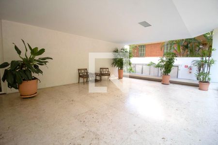 Apartamento para alugar com 131m², 3 quartos e 1 vaga Apartamento para alugar com 131m², 3 quartos e 1 vagaÁrea comum