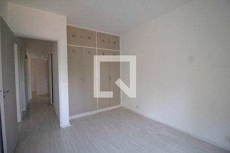 Apartamento para alugar com 131m², 3 quartos e 1 vaga Apartamento para alugar com 131m², 3 quartos e 1 vagaQuarto 3