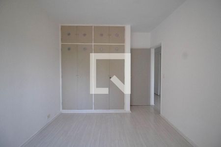 Apartamento para alugar com 131m², 3 quartos e 1 vaga Apartamento para alugar com 131m², 3 quartos e 1 vagaQuarto 2