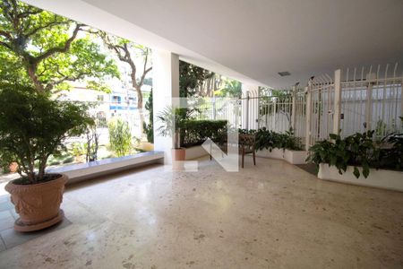 Apartamento para alugar com 131m², 3 quartos e 1 vaga Apartamento para alugar com 131m², 3 quartos e 1 vagaÁrea comum