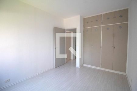 Apartamento para alugar com 131m², 3 quartos e 1 vaga Apartamento para alugar com 131m², 3 quartos e 1 vagaQuarto 3
