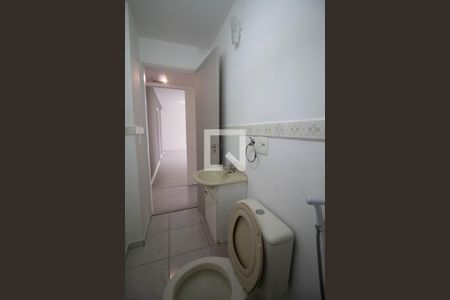 Apartamento para alugar com 131m², 3 quartos e 1 vaga Apartamento para alugar com 131m², 3 quartos e 1 vagaBanheiro 2