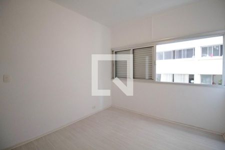 Apartamento para alugar com 131m², 3 quartos e 1 vaga Apartamento para alugar com 131m², 3 quartos e 1 vagaQuarto 1