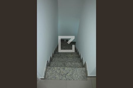 Escada de casa para alugar com 2 quartos, 80m² em Jardim Alvorada, Nova Iguaçu