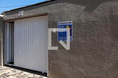 Casa para alugar com 100m², 2 quartos e 1 vagaPlaquinha