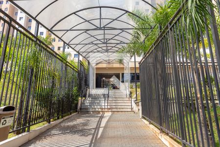 Apartamento à venda com 44m², 2 quartos e 1 vagaEntrada de pedestre