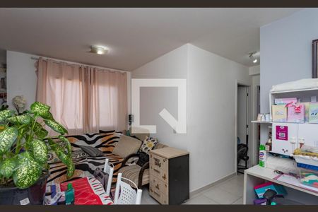 Sala de apartamento à venda com 2 quartos, 44m² em Canhema, Diadema