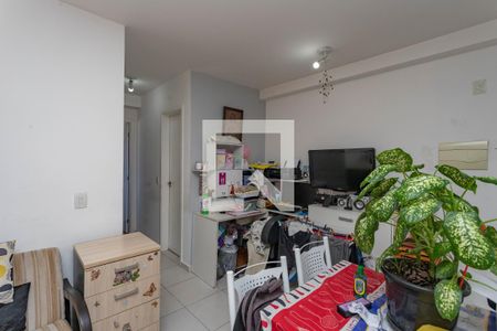 Sala de apartamento à venda com 2 quartos, 44m² em Canhema, Diadema