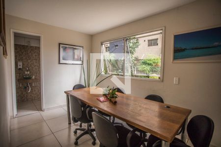 Studio para alugar com 25m², 1 quarto e sem vaga Studio para alugar com 25m², 1 quarto e sem vagaOffice