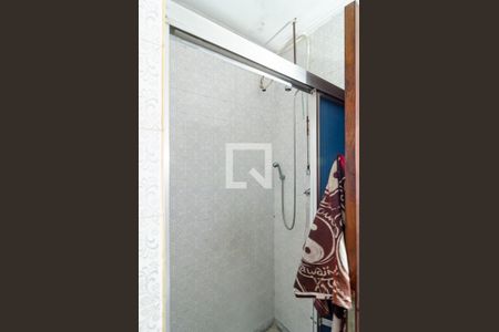 Casa à venda com 196m², 4 quartos e 2 vagas Casa à venda com 196m², 4 quartos e 2 vagasBanheiro da Suíte