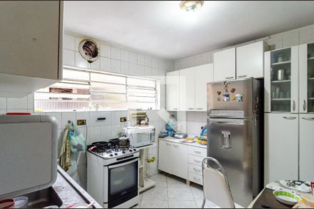 Casa à venda com 196m², 4 quartos e 2 vagas Casa à venda com 196m², 4 quartos e 2 vagasCozinha