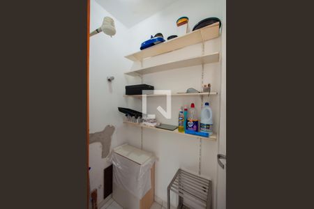 Apartamento à venda com 80m², 1 quarto e sem vagaBanheiro de serviço