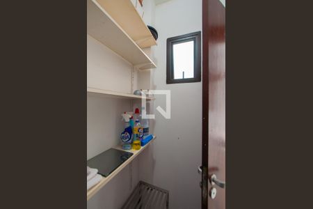 Apartamento à venda com 80m², 1 quarto e sem vagaBanheiro de serviço