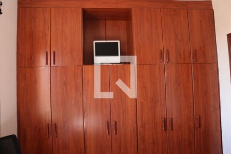 Apartamento à venda com 50m², 1 quarto e 1 vagaQuarto - Armários