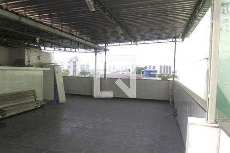 Apartamento à venda com 71m², 2 quartos e sem vagaÁrea Comum