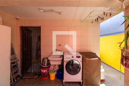 Casa à venda com 116m², 3 quartos e 2 vagasÁrea de Serviço
