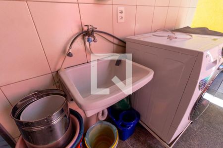 Casa à venda com 116m², 3 quartos e 2 vagasÁrea de Serviço