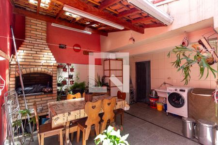 Casa à venda com 116m², 3 quartos e 2 vagasÁrea de Serviço