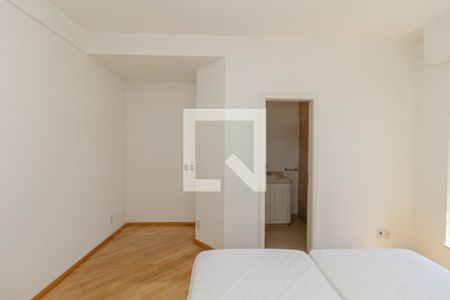 Apartamento à venda com 260m², 3 quartos e 2 vagasQuarto 2