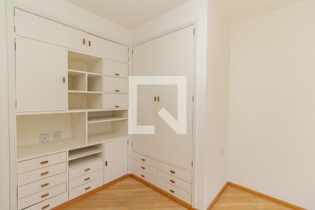 Apartamento à venda com 260m², 3 quartos e 2 vagasQuarto 1