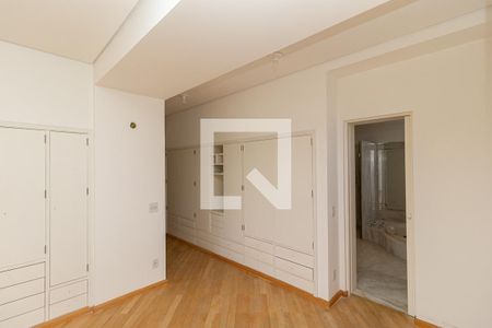 Apartamento à venda com 260m², 3 quartos e 2 vagasQuarto 4