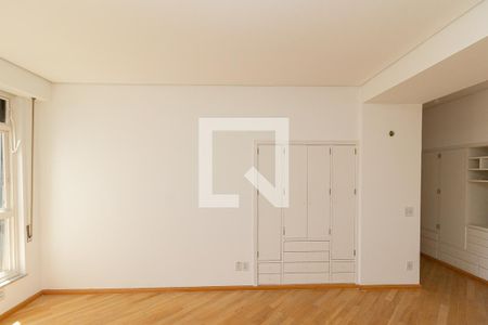 Apartamento à venda com 260m², 3 quartos e 2 vagasQuarto 4