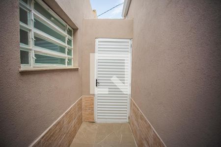 Casa de condomínio para alugar com 64m², 1 quarto e sem vagaQuintal