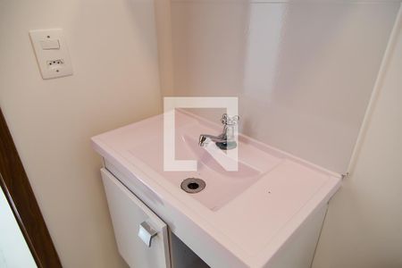 Apartamento para alugar com 32m², 1 quarto e sem vagaBanheiro - Pia