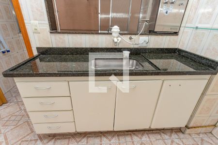 Apartamento para alugar com 74m², 2 quartos e 1 vagaCozinha