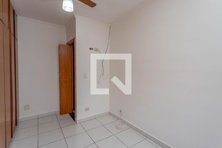 Apartamento para alugar com 74m², 2 quartos e 1 vagaQuarto 2 