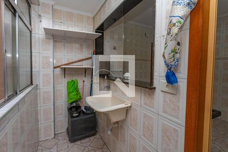 Apartamento para alugar com 74m², 2 quartos e 1 vagaÁrea de serviço 