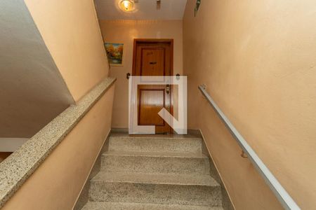 Apartamento para alugar com 74m², 2 quartos e 1 vagaEntrada 