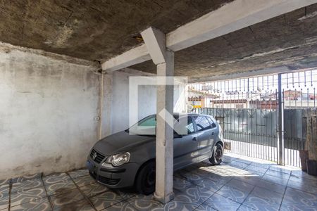 Casa à venda com 125m², 1 quarto e 2 vagas Casa à venda com 125m², 1 quarto e 2 vagasGaragem