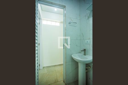 Casa de condomínio para alugar com 26m², 1 quarto e sem vagaBanheiro